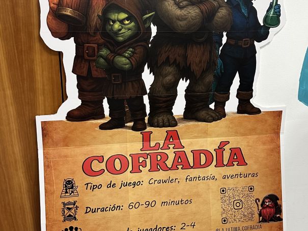 Preparando las mesas antes de la apertura